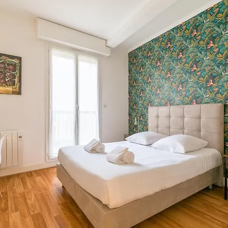 56-chabot-charny Apartment *