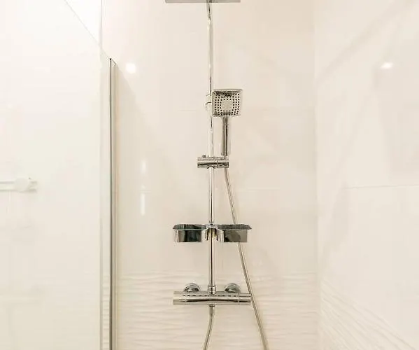 56-chabot-charny Apartment