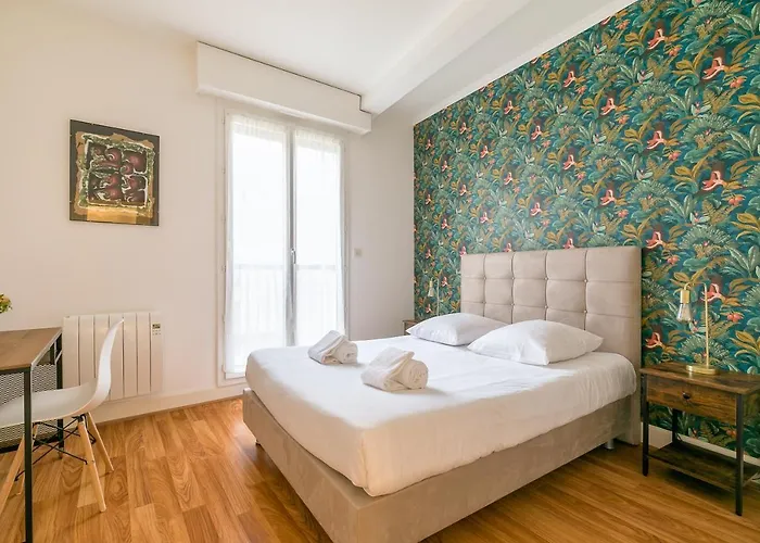 56-chabot-charny Apartment *